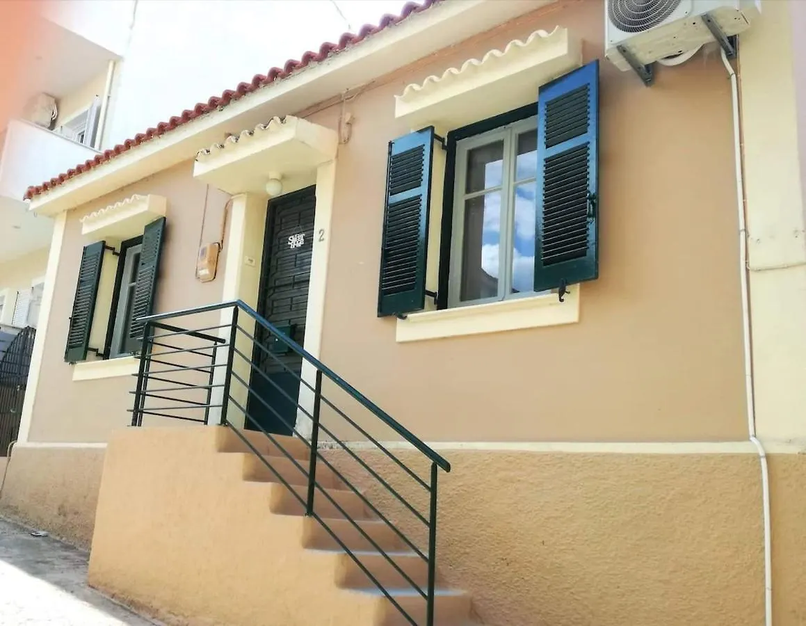 בית נופש ארגוסטולי Sweet Home